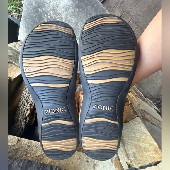 Vionic Paros orthotic cork sandals w/3 adjustable velcro straps Sz-11. M - Picture 10 of 10